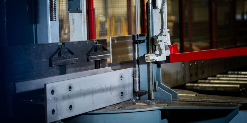 Voortman sahaus-koneistuslinja.jpg